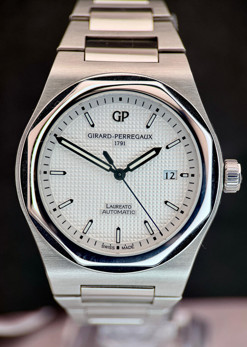 Laureato 225th Anniversary Limited 225 Pcs 41mm | Ref. 81000 | Full Set