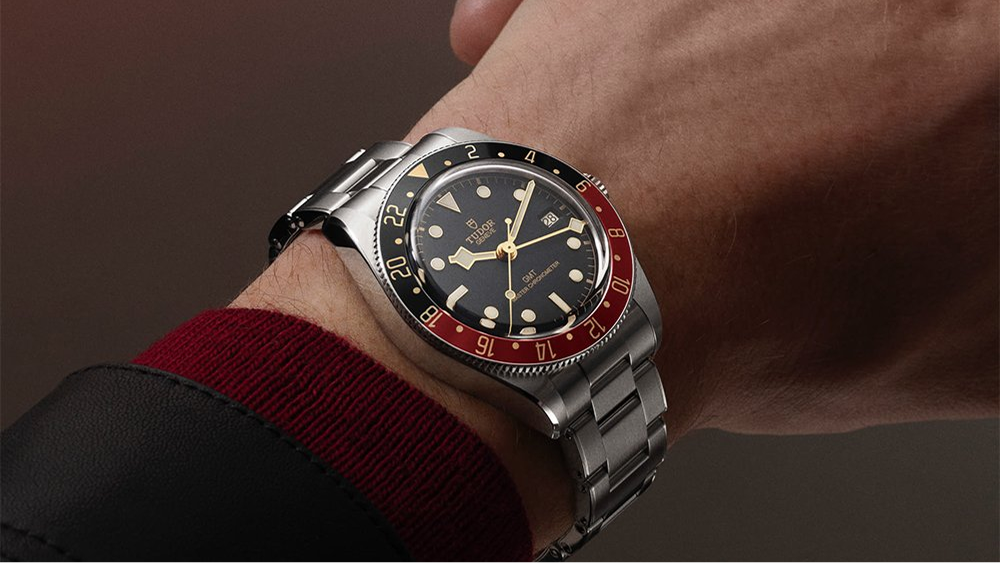 Tudor Black Bay 58 GMT with Coke bezel reference 7939G1A0NRU in 39mm steel case with black and burgundy aluminium bezel