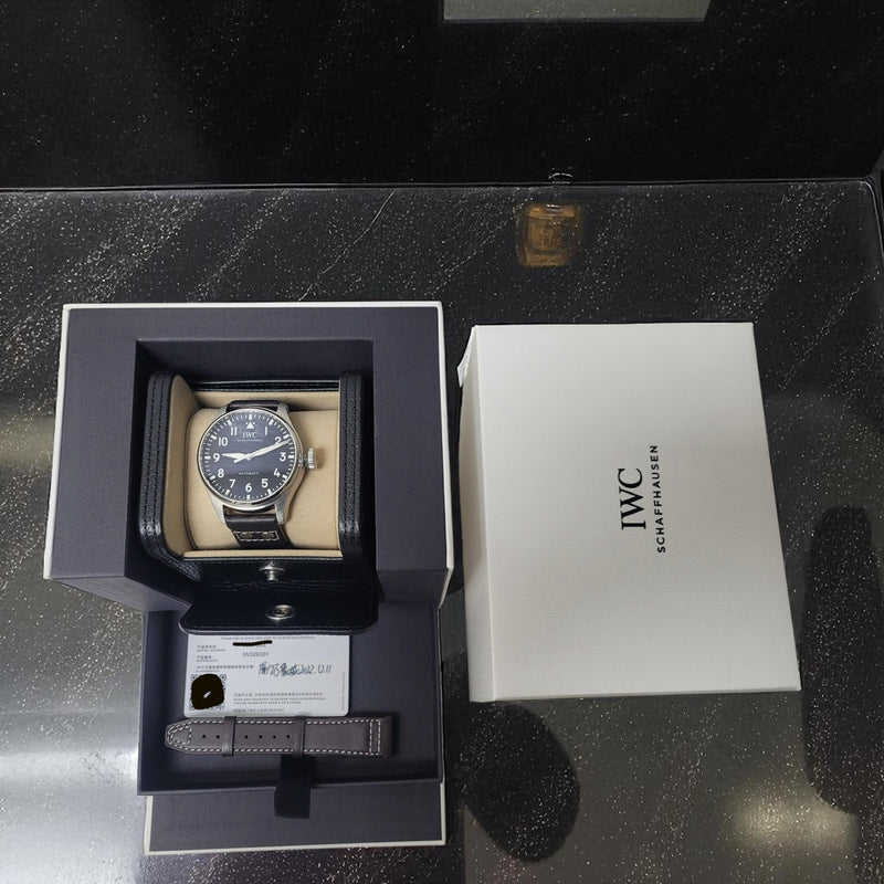 IWC Big Pilot 43 – Ref. IW3293-01 – Blue Dial | Full Set (2022) – Excellent Condition + Extra OEM Strap