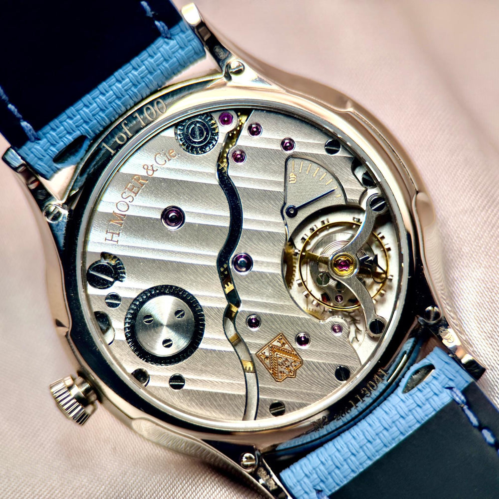 Venturer Small Seconds “Purity” 18k White Gold | Ref. 2327-0207