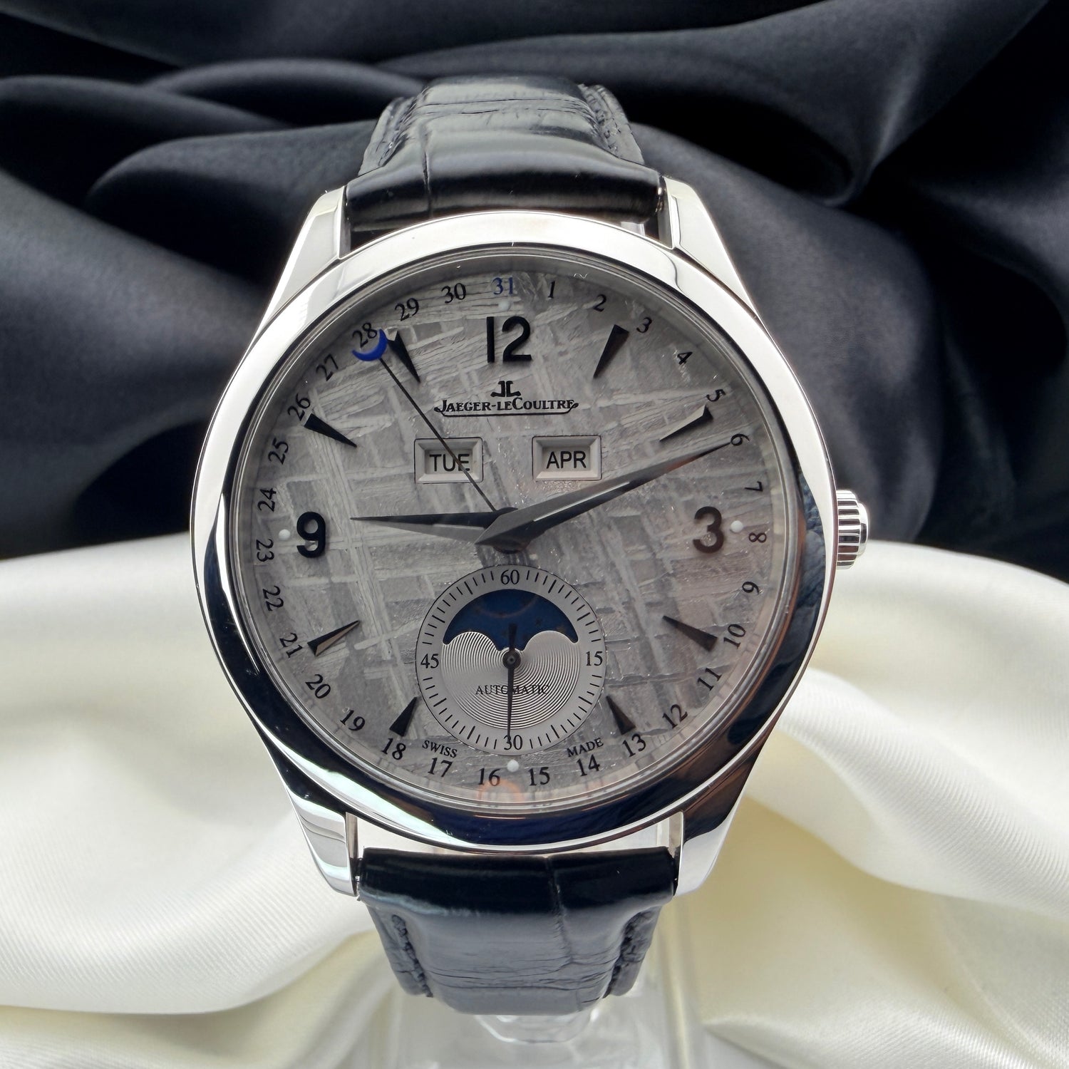 Jaeger-LeCoultre Master Calendar | Meteorite Dial | Ref. Q1558421