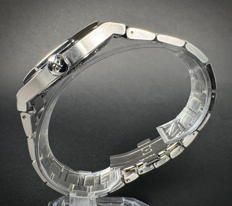 Girard Perregaux Laureato Blue Dial 81010-11-431-11A -