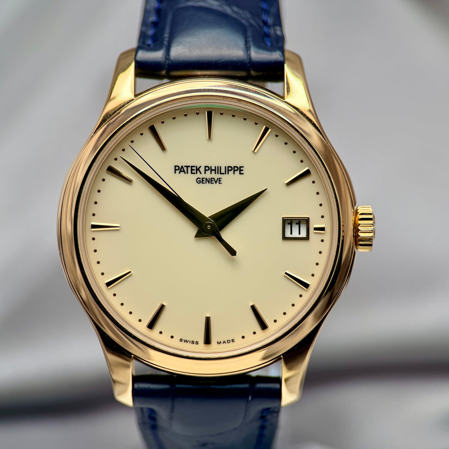 Calatrava 5227J-001 | Ivory Dial | Full Set