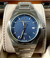 Girard-Perregaux Laureato 41mm 225th Anniversary Limited Edition– Ref. 81000-11-431-11A