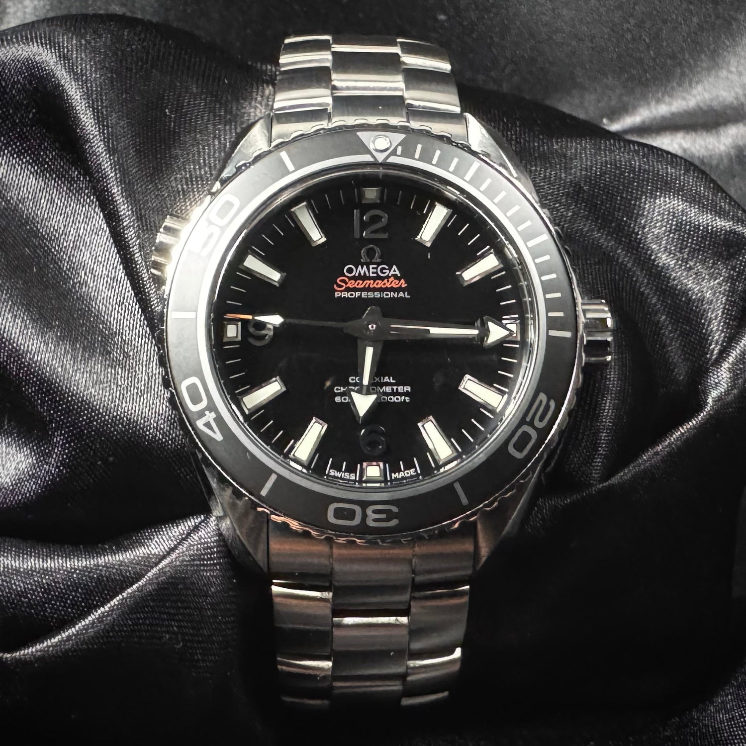 Omega Seamaster Planet Ocean 37.5 mm | Ref. 232.30.38.20.01.001