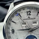 Jaeger-LeCoultre Master Calendar – Meteorite Dial
Ref. Q1558421 | Full Set| Mint Condition