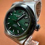 Girard-Perregaux Laureato 42mm Green Dial – Ref.81010-11-3153-1CM