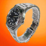 Girard-Perregaux Laureato 38mm  Sage Green Dial | Ref. 81005-11-3407-1CM | 2025 Release