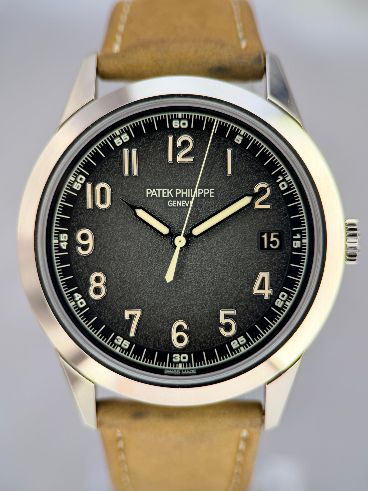 Calatrava 18K White Gold Textured Dial | Ref. 5226G-001 | 2023 Box & Papers Full Set