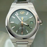 Girard-Perregaux Laureato 38mm  Sage Green Dial | Ref. 81005-11-3407-1CM | 2025 Release