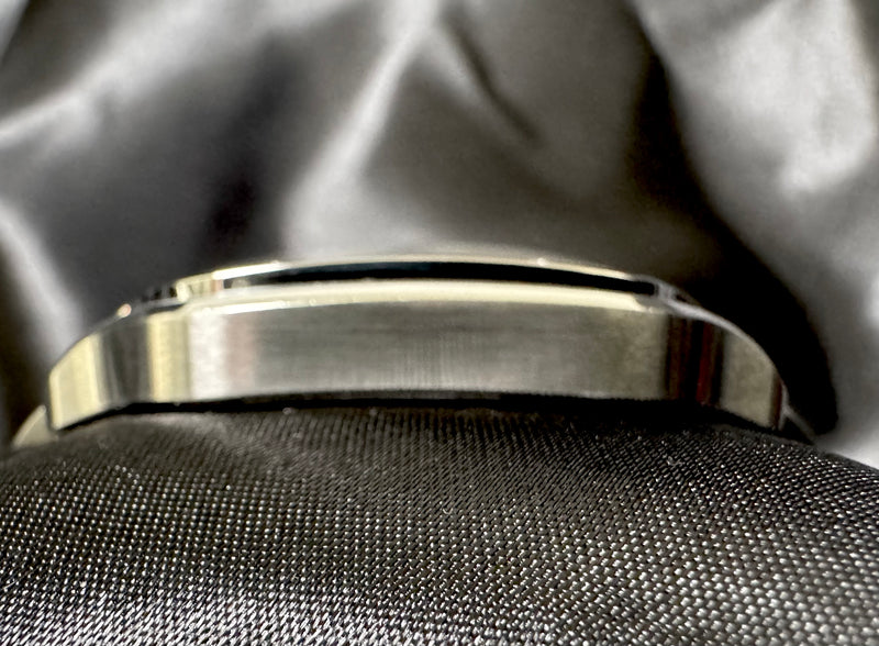 Cartier Santos Large WSSA0018 - Box & Papers with Strap - Active Warranty