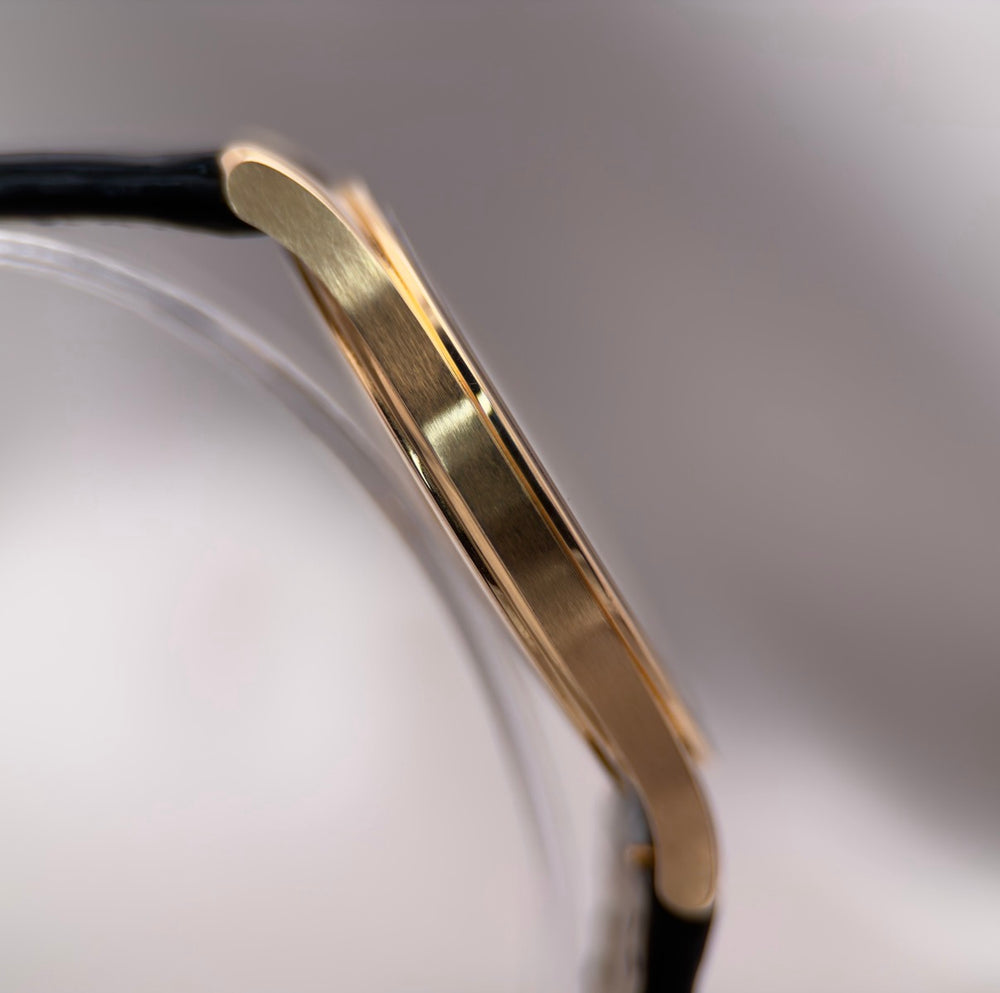 Patek Philippe Calatrava 37mm 18k Rose Gold | Ref. 5196R-001