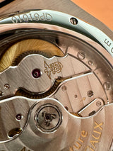 Girard-Perregaux Laureato 42mm Green Dial – Ref.81010-11-3153-1CM