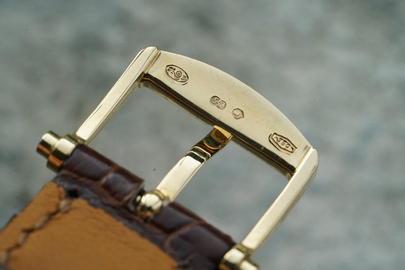 Breguet Classique 5930BA / 12 / 986 – 18k Yellow Gold – Full Set