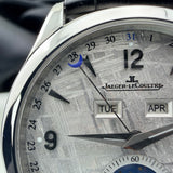 Jaeger-LeCoultre Master Calendar – Meteorite Dial
Ref. Q1558421 | Full Set| Mint Condition