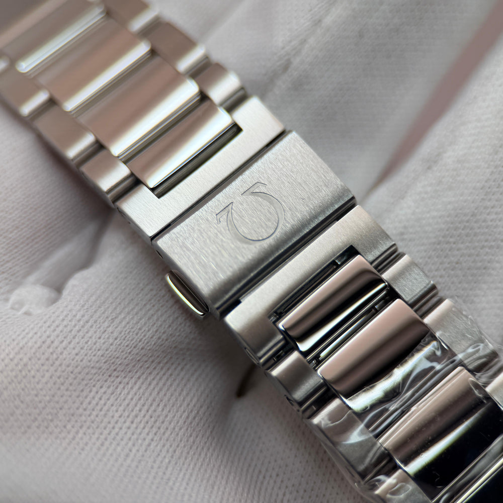 Seamaster Aqua Terra 150M GMT Chronograph 43mm | Grey Teak Dial | Ref. 231.10.43.52.06.001