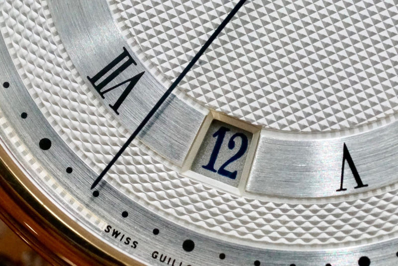 Breguet Classique 5930BA / 12 / 986 – 18k Yellow Gold – Full Set