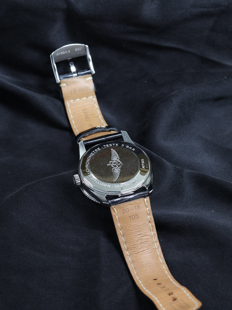 Breitling Navitimer Automatic 38 – Ref. A17325 – Black Dial | Full Set (2019) – Excellent Condition - Bidirectional Bezel