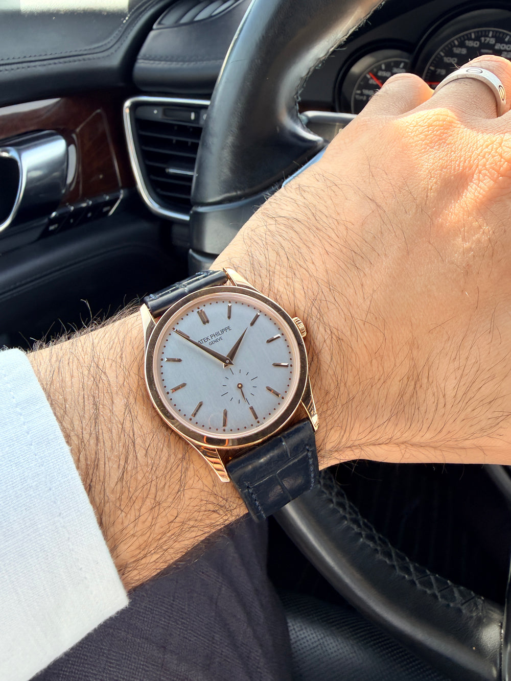 Patek Philippe Calatrava 37mm 18k Rose Gold | Ref. 5196R-001