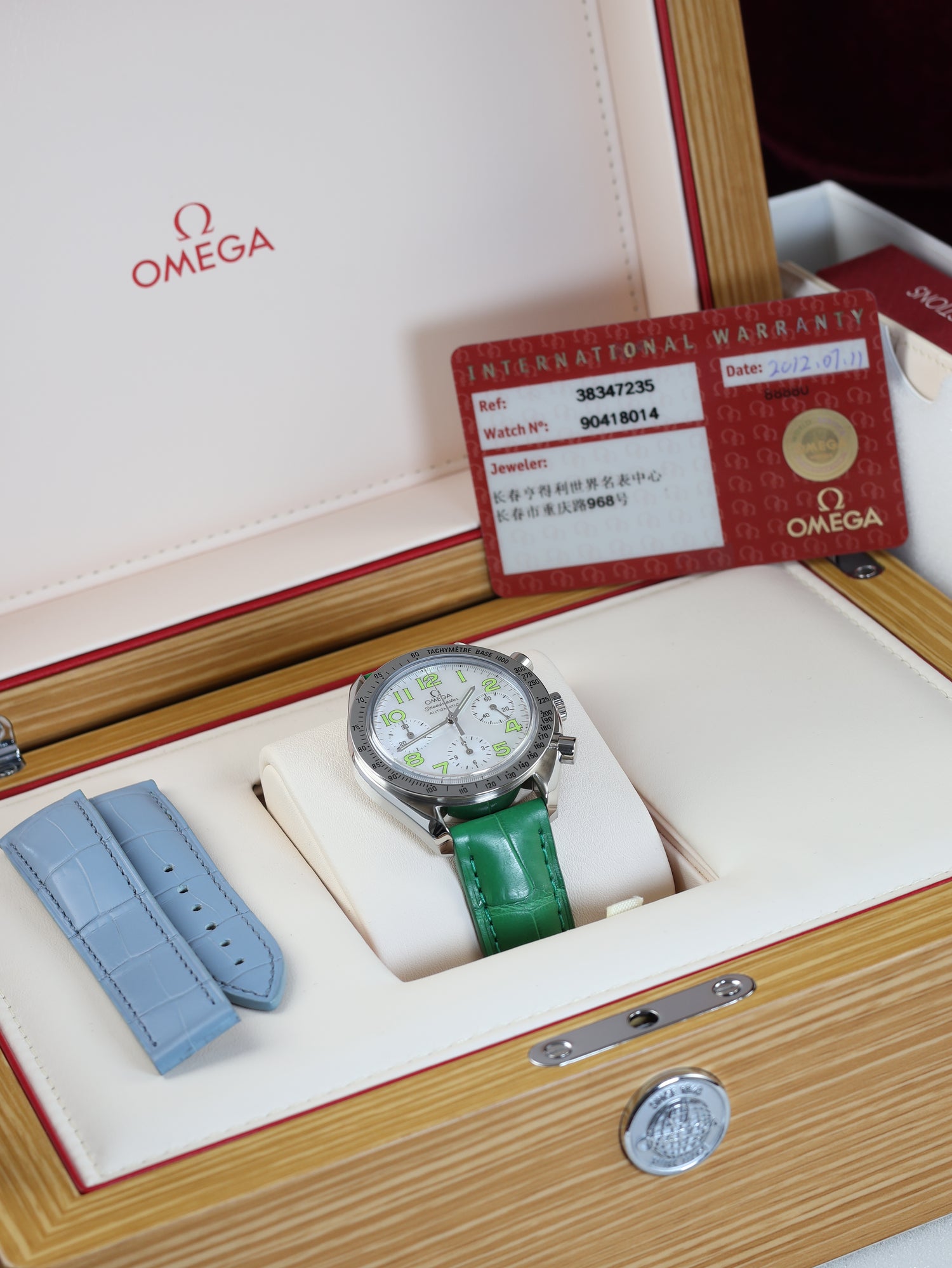Speedmaster Automatic Chronograph | MOP Dial / Green Numerals | Ref. 3834.72.35