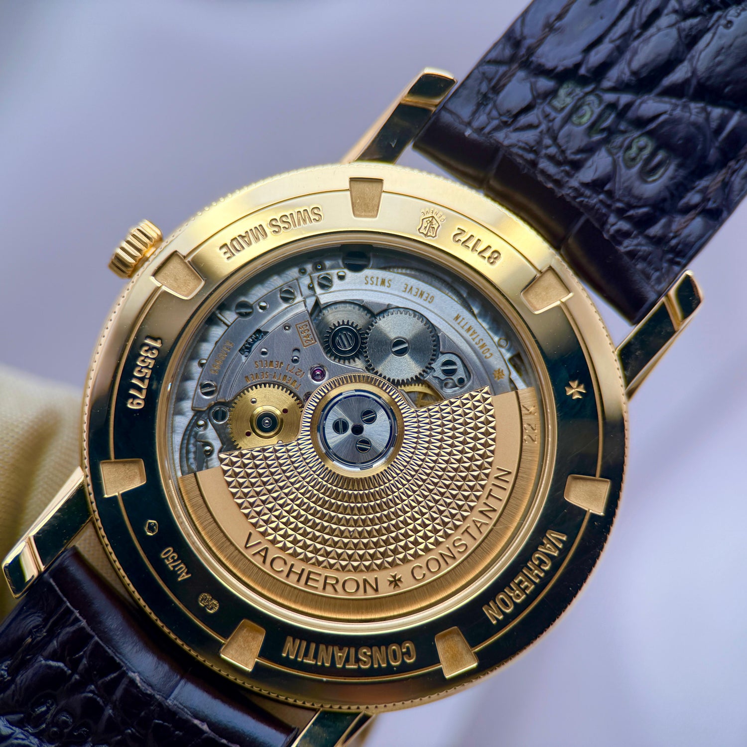 Traditionnelle 38mm 18k Yellow Gold | Ref. 87172/000J-9512