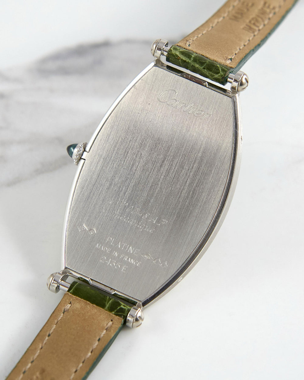 Tonneau XL CPCP Platinum Collection Privée Manual Wind 2026 Cartier Service | Ref. W1528152 / 2435E
