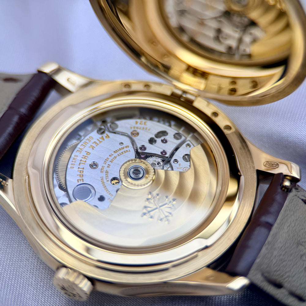Calatrava 39mm 18k Yellow Gold Ivory Dial | Ref. 5227J-001