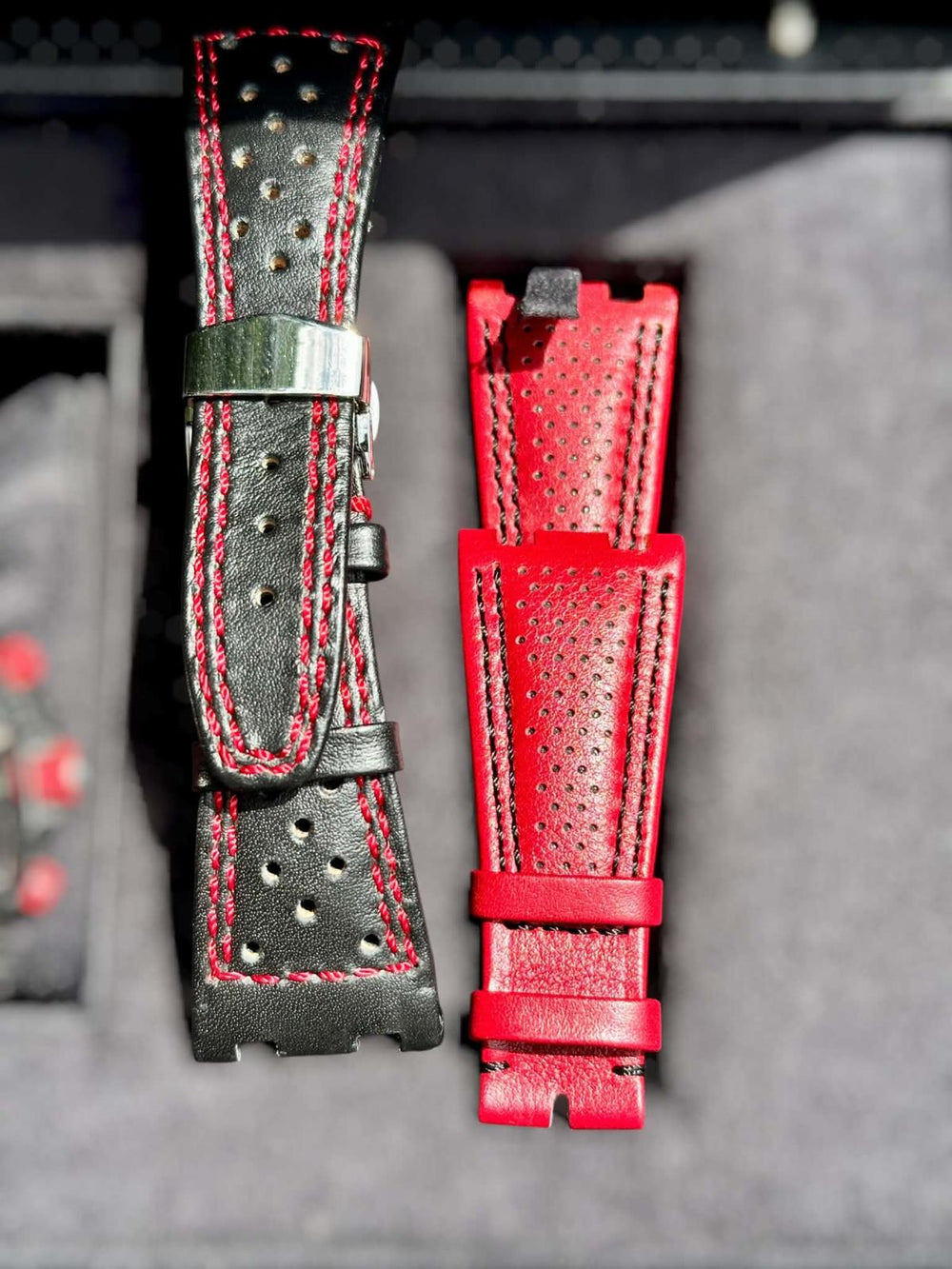 Royal Oak Offshore Singapore Grand Prix Limited 250 Pcs | Ref. 26190OS | Complete Set (3 Straps)