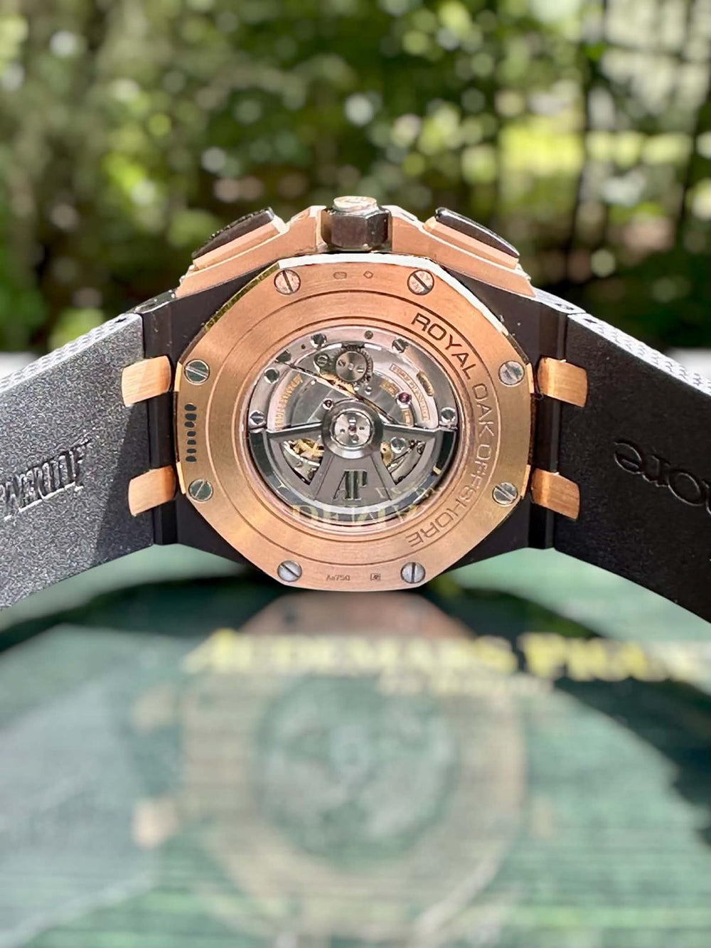 Royal Oak Offshore 44mm Titanium & Rose Gold | Ref. 26405NR | Full Set
