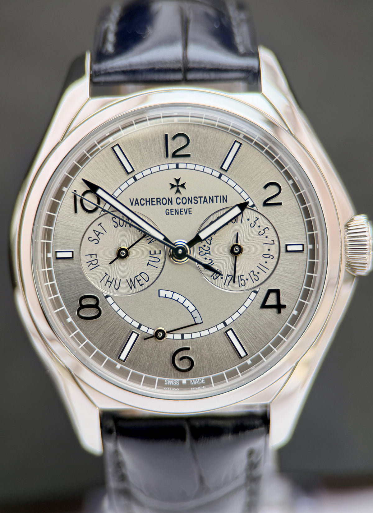 Vacheron Constantin Fiftysix Day-Date Ref. 4400E/000A-B437 in steel with a grey dial, Arabic numerals, day and date sectors and power reserve indicator