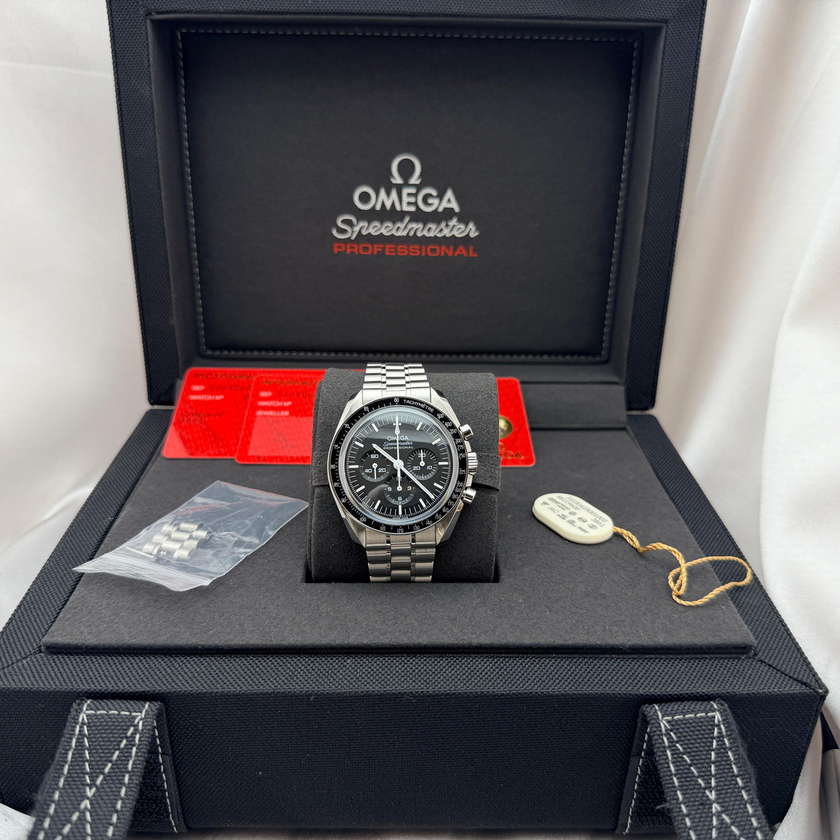 Speedmaster Moonwatch Professional Sapphire Sandwich 42mm | Ref. 310.30.42.50.01.002 | 2025 Full Set