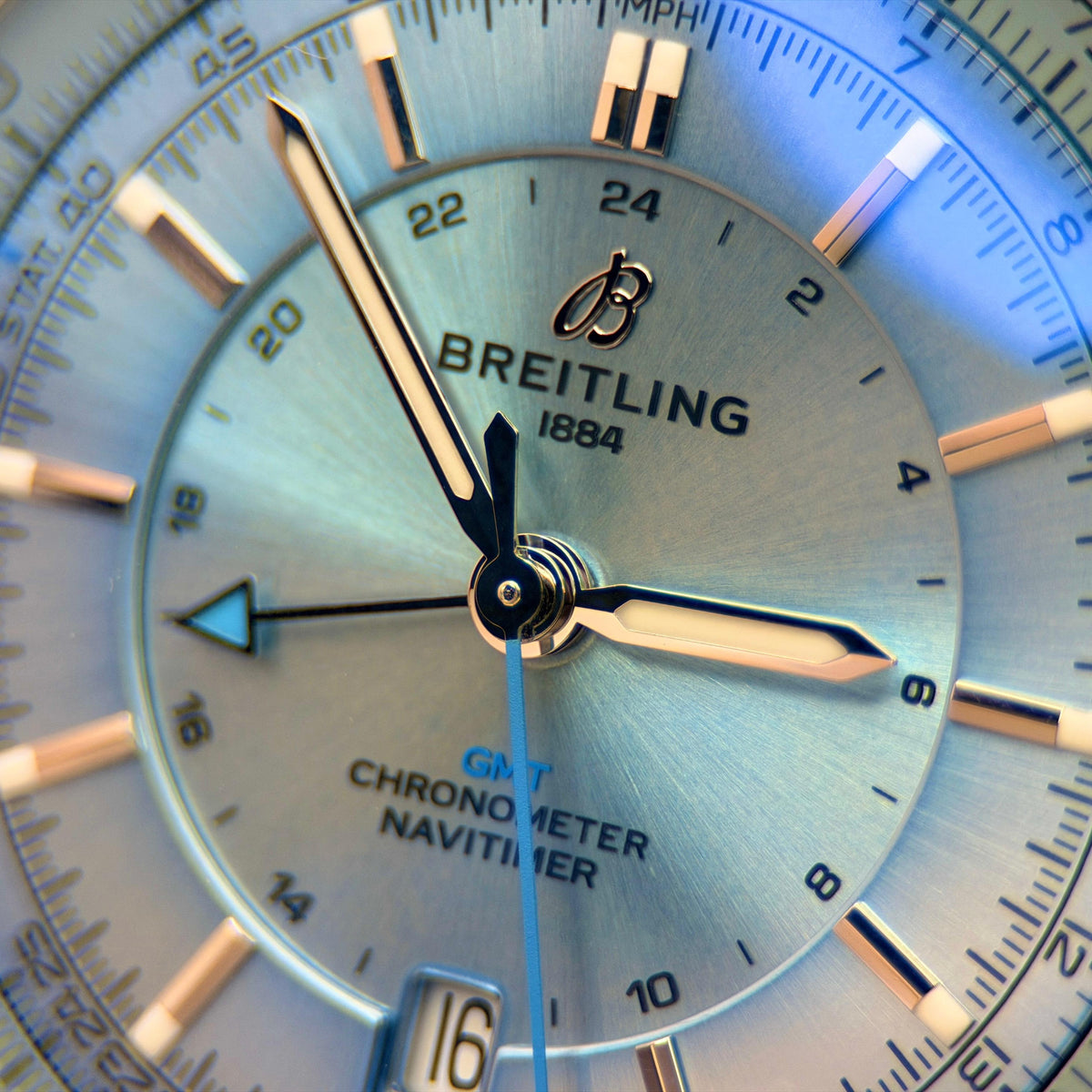 Navitimer Automatic GMT 41mm Ice Blue Dial | Ref. A32310171C1P1 | 2025 Full Set (+ Extra Mesh Bracelet)