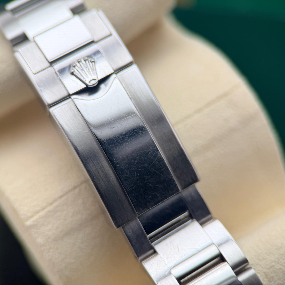 GMT-Master II "Batman" Oyster 40mm | Ref. 116710BLNR | 2015 Unpolished Full Set (+ Original Receipt)