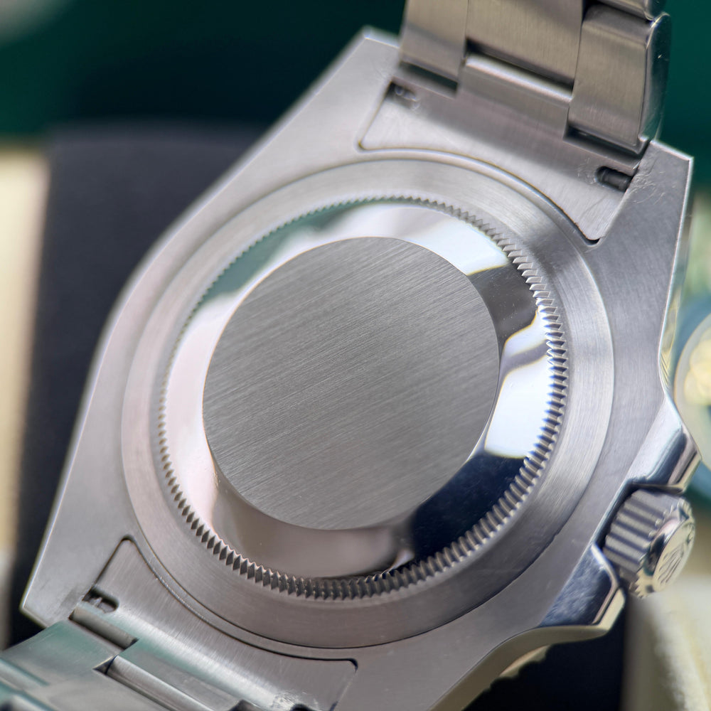 GMT-Master II "Batman" Oyster 40mm | Ref. 116710BLNR | 2015 Unpolished Full Set (+ Original Receipt)