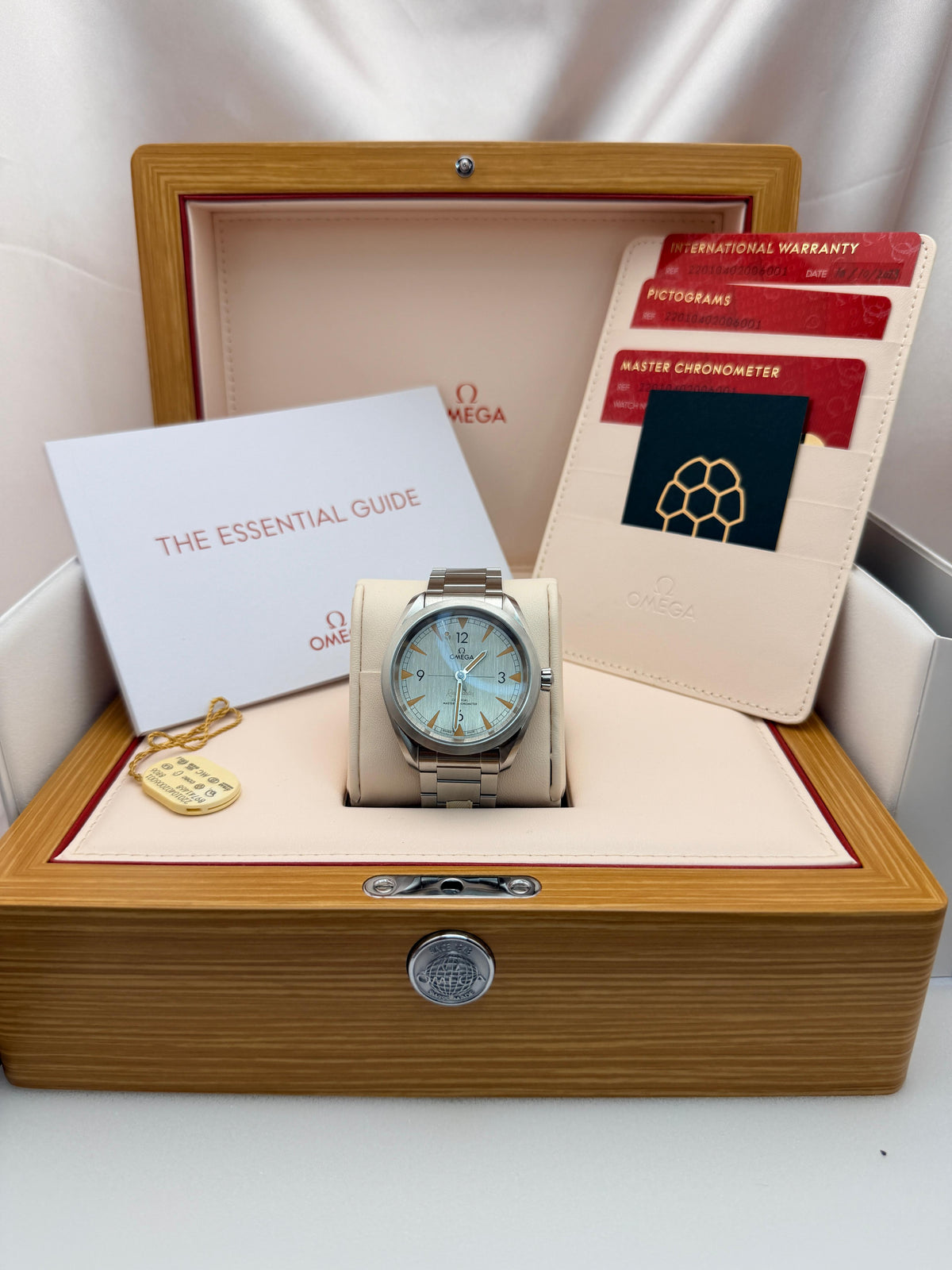 Seamaster Railmaster 40mm Grey Dial | Ref. 220.10.40.20.06.001 | 2023 Like-New Full Set