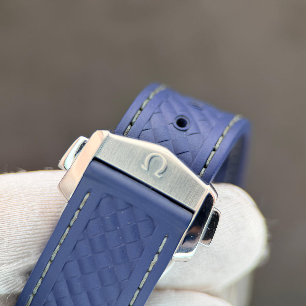 Seamaster Aqua Terra Worldtimer 43mm Blue Dial | Ref. 220.12.43.22.03.001 | 2021 Mint Full Set