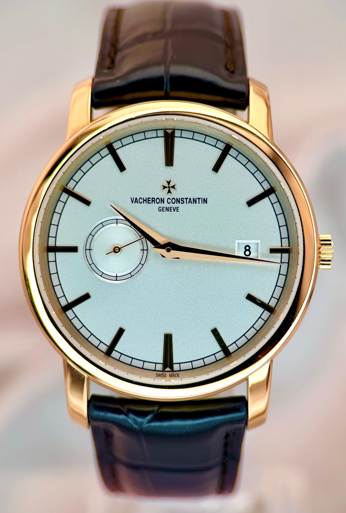 Traditionnelle 18K Rose Gold 38mm | Ref. 87172 | 2021 Mint Full Set