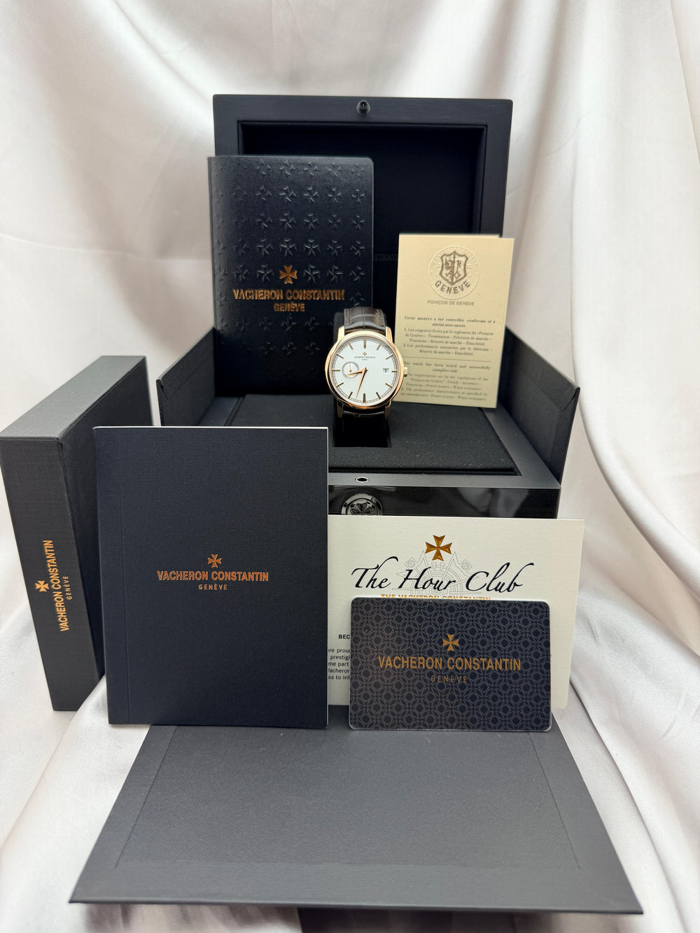 Traditionnelle 18K Rose Gold 38mm | Ref. 87172 | 2021 Mint Full Set