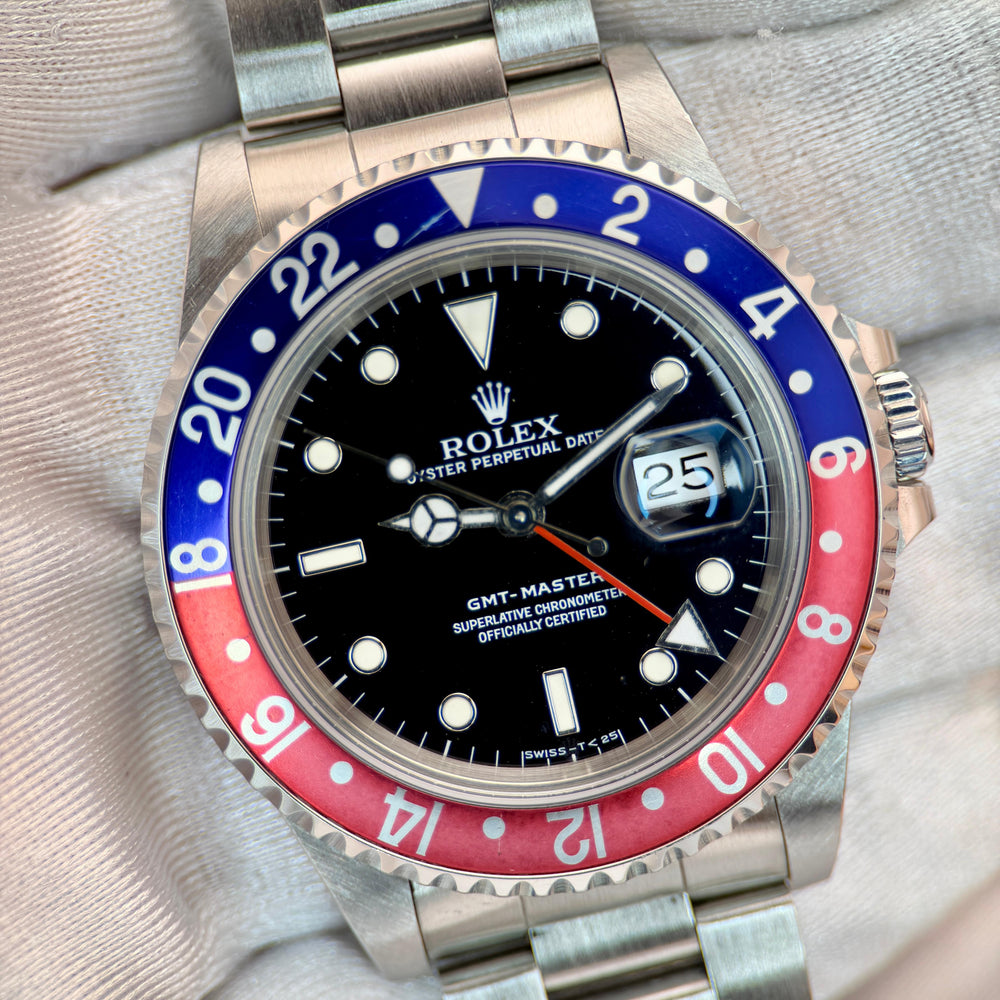 GMT-Master II "Pepsi" 40mm 16710 | 1993 Very Good Full Set (Tritium Dial / Drilled Lugs)