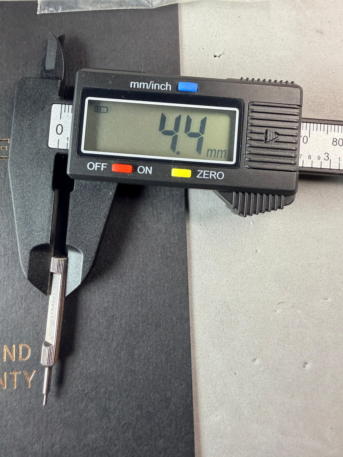 Girard-Perregaux corrector tool body diameter 4.4 mm